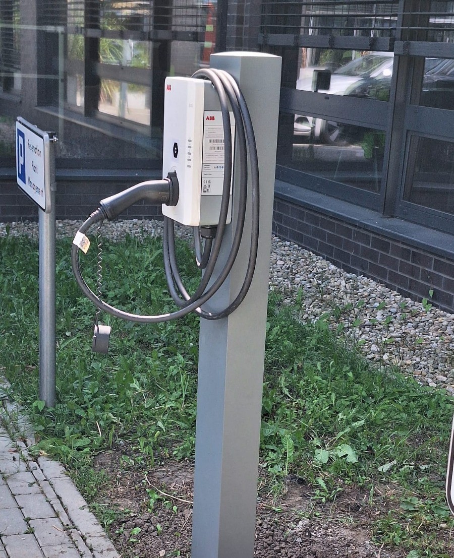 Realizacja stacji ładowania EV